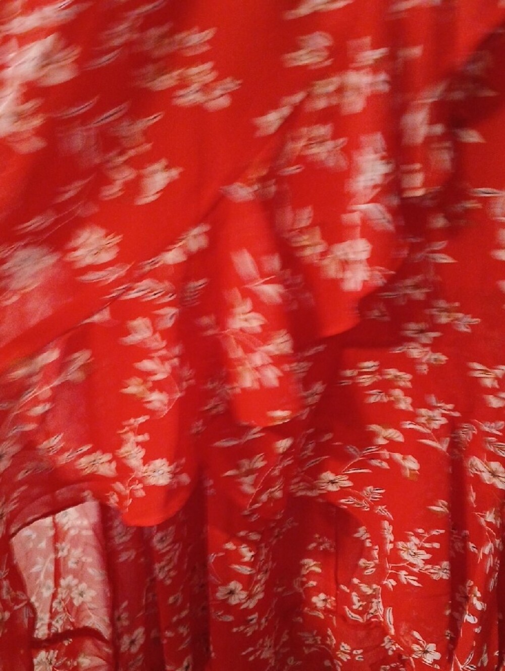 Red Floral Midi Dress with Ruffle Detail - Picture 4 of 5